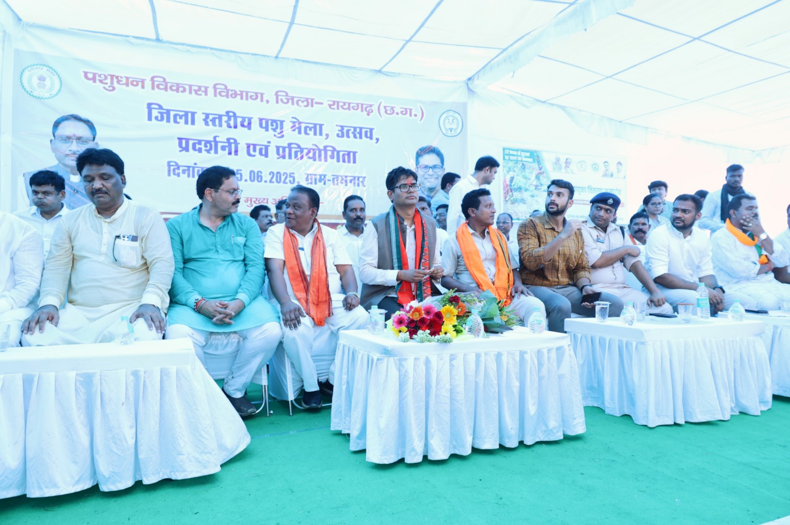 जनता की ज़िदगी में सकारात्मक बदलाव के लिए काम करती रहेगी हमारी सरकार : पशुधन विभाग के कार्यक्रम में बोले वित्तमंत्री