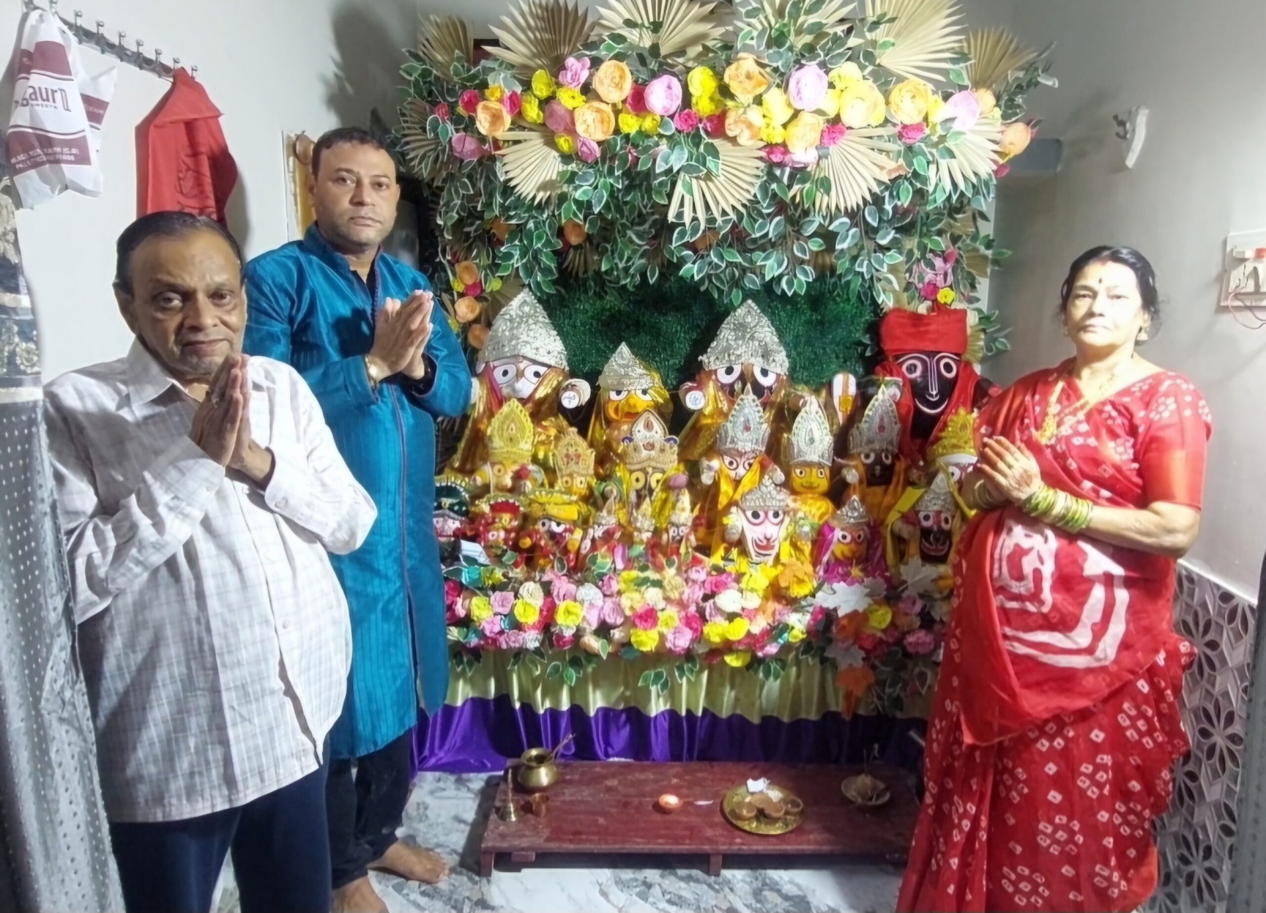 गुंडीचा मौसी “शकुंतला-गोपी” के घर पहुना बनकर बलभद्र और सुभद्रा के संग पहुंचे महाप्रभु जगन्नाथ